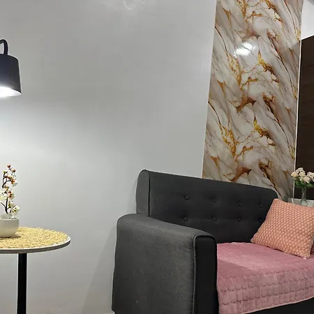 Makati City Ph Snowwhite Staycation