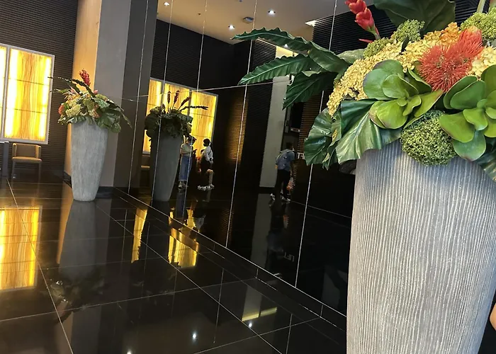 Makati Ph Snowwhite Staycation Aparthotel Manila